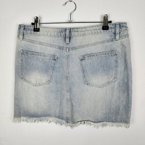 NWT Refuge Denim Mini Skirt M - Picture 2 of 3